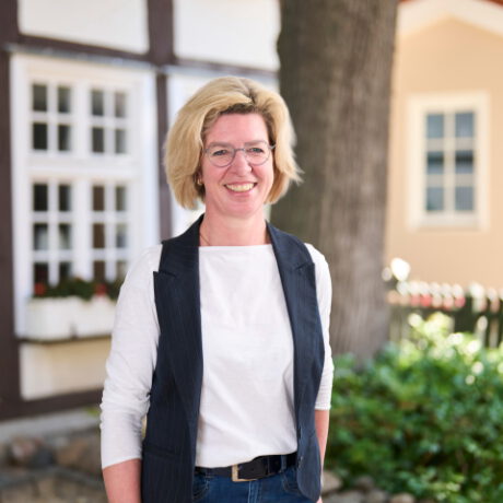 Manuela Ernst