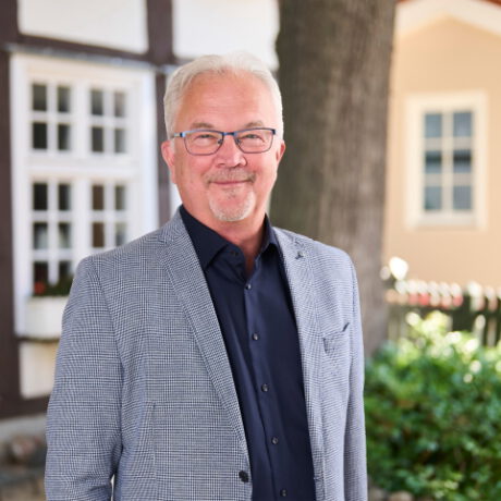Manfred Habig